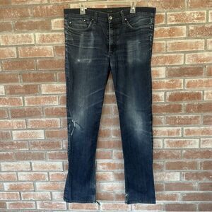 Joe’s Jeans The Brixton Straight Distressed Size 36
